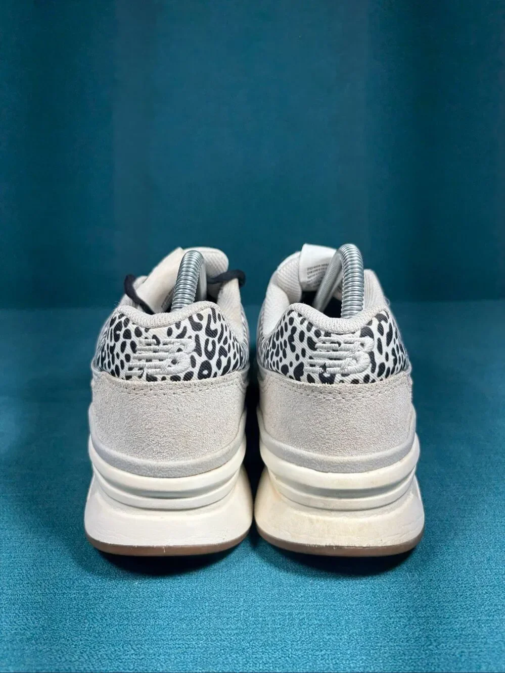 New Balance 997H Leopard Print Womens Size 9.5 White Grey Shoes CW997HWD